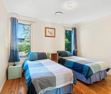 Delightful Family Home Enjoying Filtered Ocean Views - Lawn Care In... - Photo 4