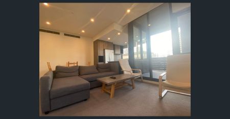 Furnished property | Spacious bedrooms - Photo 3