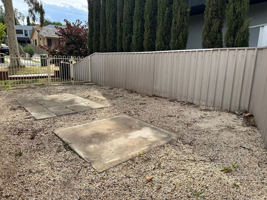 1/4 Barney Street North Bendigo VIC - Photo 1