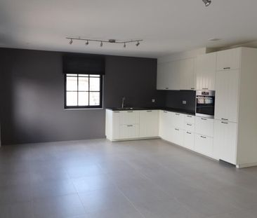 Recent appartement met 2 slaapkamers in doodlopende straat - Photo 3