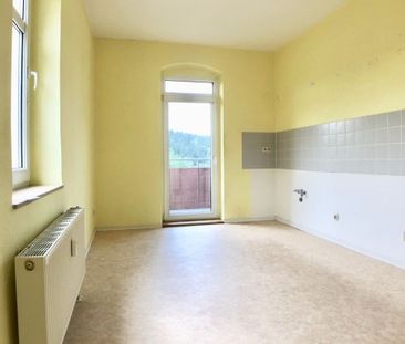 Zentral gelegene 2-Raum-Wohnung mit Balkon in Rabenau - Photo 2