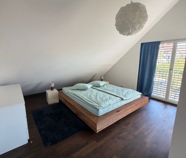Schöne und grosszügige 5.5-Zimmer-Maisonettewohnung in Opfikon - Photo 6