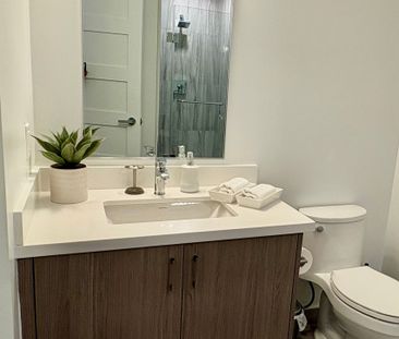 For Lease - 333 Sunseeker Avenue Unit# 255, Innisfil, Ontario - Photo 6