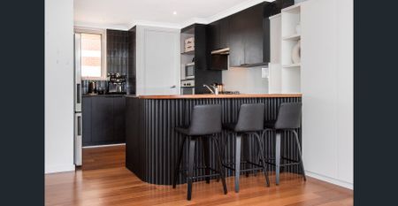 FULLY FURNISHED & FABULOUS - Photo 2