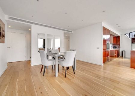 Walworth Road - Photo 2