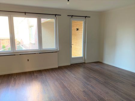 Gerenoveerd 1-slpk-app met terras in Hasselt centrum - Photo 2