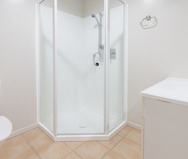 Henderson Apartment - Photo 5