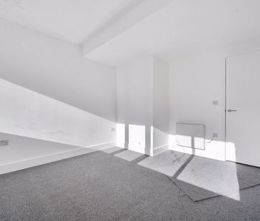 Catteshall Lane, Godalming - 1 bedroomProperty for lettings - Seymours - Photo 3