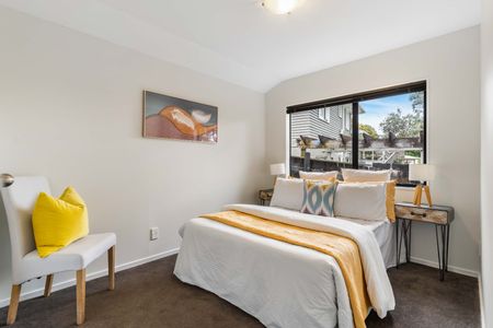 Unit 2, 4 Altona Road, Forrest Hill, Auckland - Photo 4