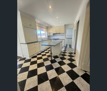 161 Narre Warren Road, Cranbourne, Vic 3977 - Photo 2