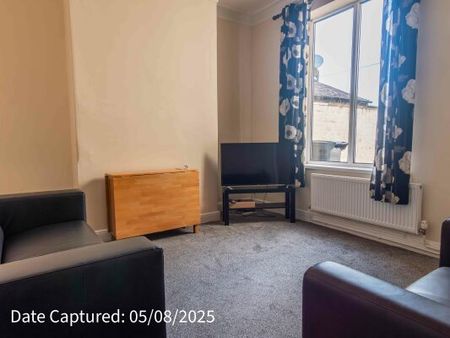 21 Ambrose Street - Photo 3