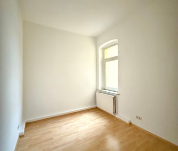 Großzügige & helle 3-Zimmer-Altbauwohnung in beliebter Lage - Photo 3