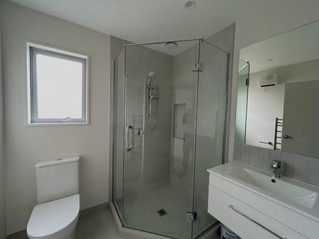 14 Clive Street, Phillipstown - Photo 2