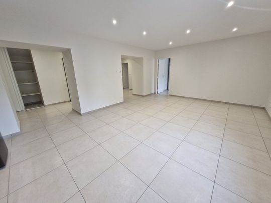Location Appartement 4 pièces 103m² AMPUIS 69420 - Photo 1