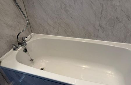 Flat 15 Oakfield House, Preston New Road, Blackburn. BB2 6AY - Photo 3