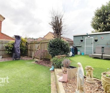 3 bedroom end of terrace house to rent - Photo 1