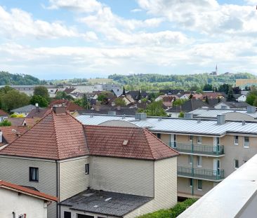 Sehr helle 4-Zimmer-Wohnung mit Loggia - Foto 3