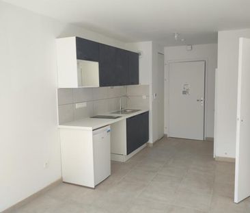 Location Appartement 1 pièce 32m² LUCE 28110 - Photo 3