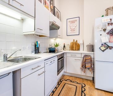 2 bedroom apartment to rent - Photo 6