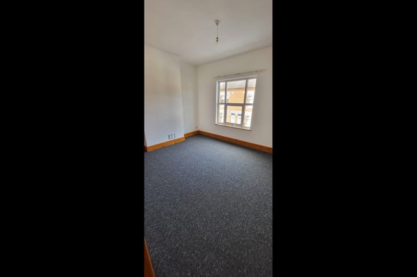 2 Bed Terraced House, Tyndale Street, LE3 - Photo 1