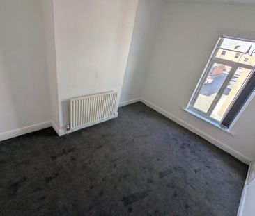 2 bedroom house to rent - Photo 2