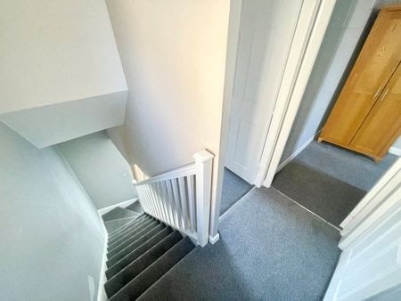 Bellflower Avenue, Southpark Village,... - Photo 4