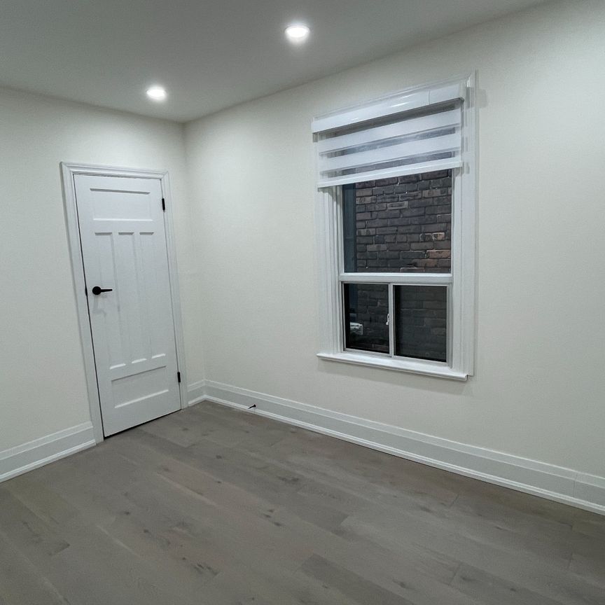 For Lease - 33 Strathmore Boulevard Unit# Upper, Toronto, Ontario - Photo 1