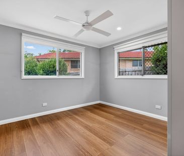 Freshly Updated Family Home in Quiet Winmalee Street - Photo 3