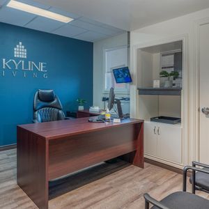 Notre Dame Rentals - Photo 2