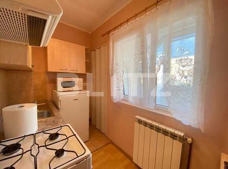 Garsoniera, 30 mp, balcon, centrala termica proprie, zona Kaufland - Photo 2