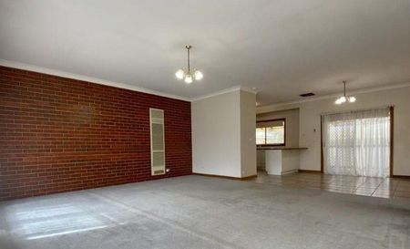 Modern Ease, Everyday Comfort - Photo 2