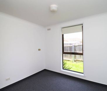 Situated On A Quiet Internal Block - Photo 3