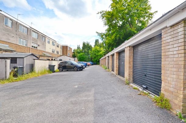 Charlcombe Court, Stoke Lane, Westbury On Trym - Photo 1