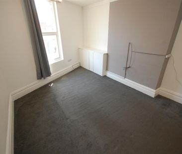 Martins Lane, Wallasey, 2 bedroom, Flat - Photo 5