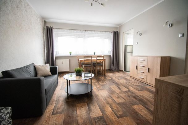 Poznań, Grunwald ul. Świt - Zdjęcie 1