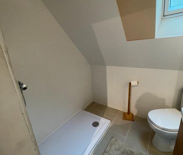 Mietwohnung 3 ZKB mit Einbauküche - Photo 2