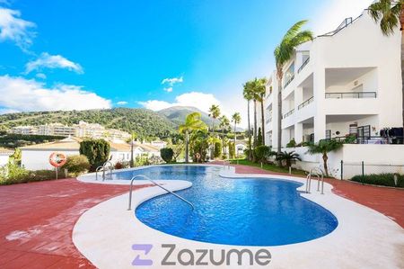 Alquiler de piso en Urbanización Ur7 Terrazas de Alhaur - Photo 2