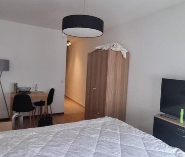 Superbe studio meublé au coeur de Genève! - Photo 2