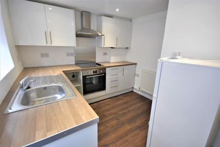 1 bedroom terraced house to rent - Photo 5