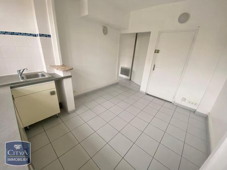 Location Appartement 2 pièces 30m² TOULON 83000 - Photo 3
