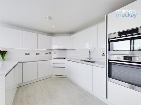 2 bedroom apartment to rent - Photo 3