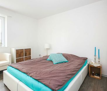 Moderne Wohnung an perfekter Lage! - Photo 3