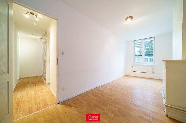 Appartement - à louer - - Photo 1