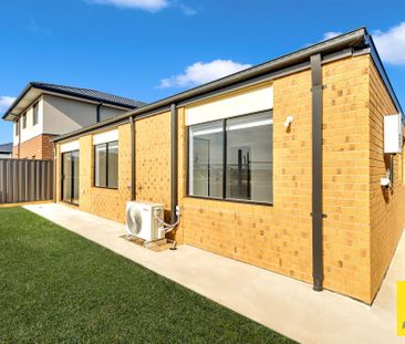 Stunning Brand-New Home in Tarneit! - Photo 5