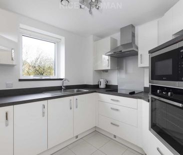 1 bedroom retirement property to rent - Photo 5