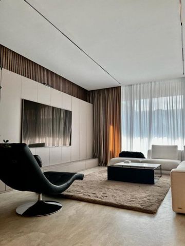 Vila de lux, 200mp utili, cartier Pipera - Fotografie 3