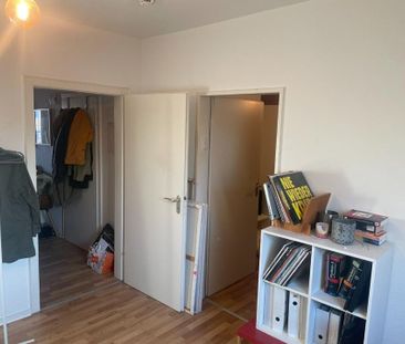 Untermieter für möblierte 3 Zimmer Wohnung für 1 Jahr - Photo 3