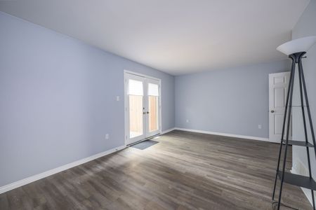 For Lease - 70 Chapman Court Unit# 61, London North, Ontario - Photo 2