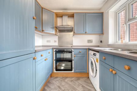 1 bedroom maisonette to rent - Photo 2