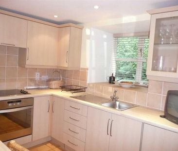 1 bedroom barn conversion to rent - Photo 1